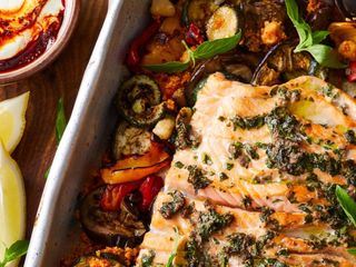 Jamie Oliver - So gut schmeckt gesund: Rezepte fuer ein neues Lebensgefuehl Jamie Oliver - So gut schmeckt gesund: Rezepte fuer ein neues Lebensgefuehl