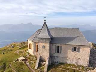 Österreichs schoenste Alpenkirchen