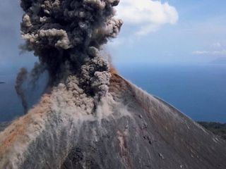 Europas Vulkane - Tickende Zeitbomben Europas Vulkane - Tickende Zeitbomben