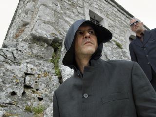 Commissario Laurenti: Der Tod wirft lange Schatten