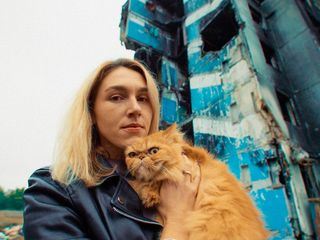 Tiere im Ukraine-Krieg: Überleben in Truemmern