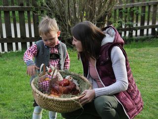 Reindling, Schinken, Osterfeuer - Österliches Brauchtum in Kaernten