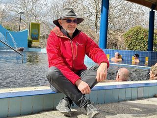 Das Geschaeft mit Ungarns heissen Quellen