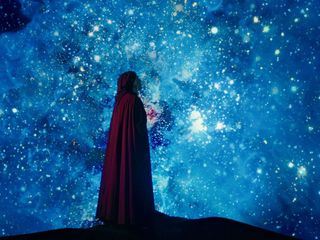 Universum History