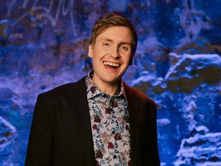 Till Reiners Happy Hour