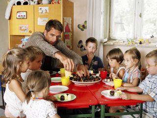 Der Mustervater - Allein unter Kindern Der Mustervater - Allein unter Kindern