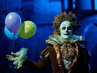Carneval - Der Clown bringt den Tod