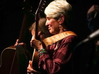 Joan Baez - Mit lauter Stimme