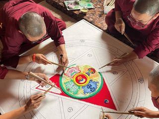 Ein Palast aus Sand: Nepals magische Mandalas