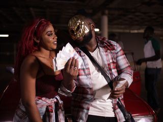 Schwarzmaerkte hautnah mit Mariana van Zeller