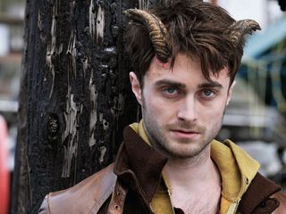 Horns - Fuer sie geht er durch die Hoelle