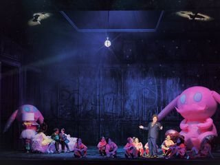 Aus der Volksoper Wien: Aschenbroedels Traum