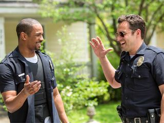 Lets Be Cops - Die Party Bullen