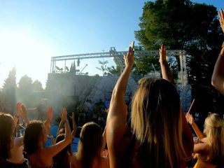 Ibiza - Partyinsel und Hippieparadies