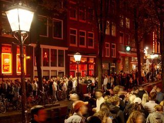 Amsterdam - gelikt, gehypt und ueberrannt
