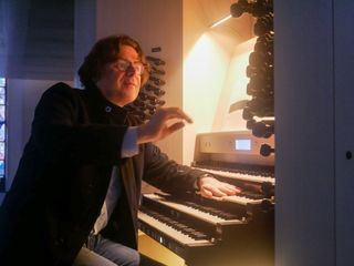 Kosmos Ligeti