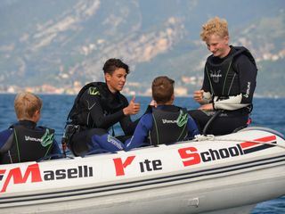 Die Jungs-WG: Sommer. Sonne. Elternfrei.