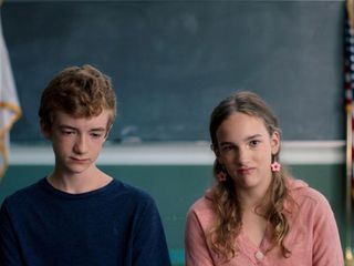 Thoughts & Prayers - Wie ueberlebt man einen Amoklauf in den USA?