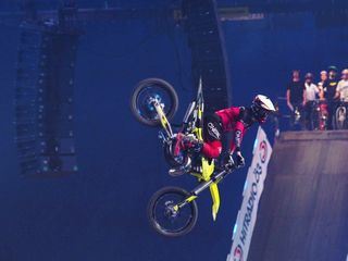 Masters of Dirt mit Fabio Wibmer