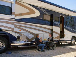 Die Luxuscamper - Komfortabel unterwegs