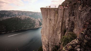 En predikstol med hisnande utsikt