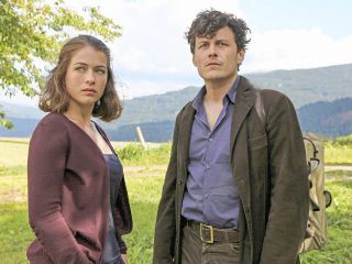 Die Fremde und das Dorf