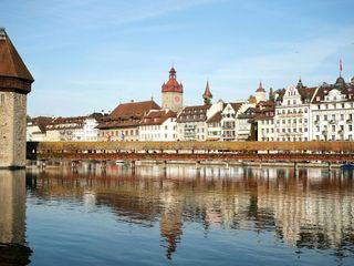 Der Vierwaldstaettersee - Blaues Juwel der Schweiz