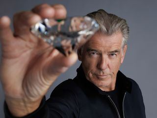 Spektakulaere Raubueberfaelle mit Pierce Brosnan