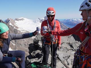 Das Expeditionsteam Groenland - Achtung, Steinschlaggefahr!