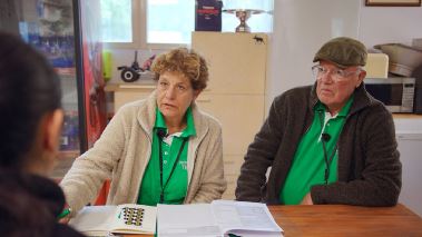 Familjen Adampour
