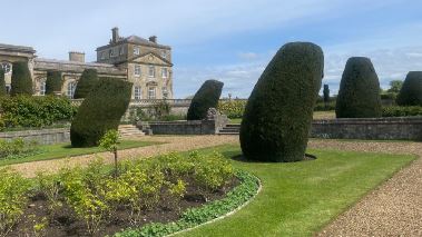 Monty Dons brittiska traedgårdar