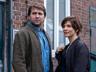 In Wahrheit: Zwischen Recht und Gerechtigkeit