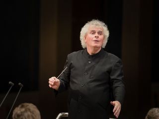 Simon Rattle dirigiert Mahlers Zweite in der Elbphilharmonie