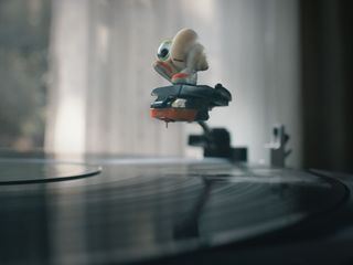 Marcel the Shell with Shoes On