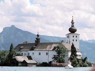 Schlosshotel Orth