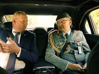Die Diplomaten - Inside Auswaertiges Amt