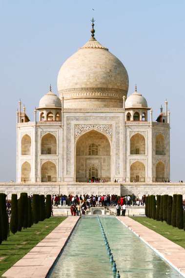 Historiens maektiga byggnader