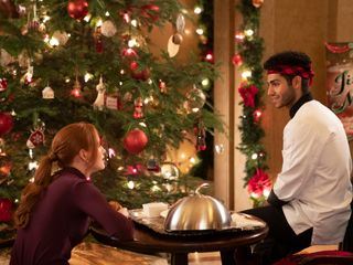 Coup de foudre à lhôtel de Noël