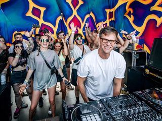 Weltweit unterwegs, DJ Star aus Hamburg