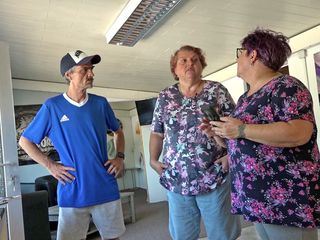 Hartz und herzlich - Tag fuer Tag Benz-Baracken