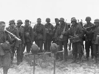 Alltag in der Hoelle - Deutsche Maenner im Krieg