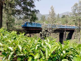 Sri Lanka: Eine legendaere Eisenbahnstrecke
