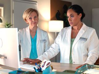 In aller Freundschaft