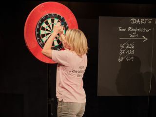 Ringlstetter. Die Darts-Nacht