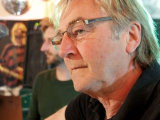 Typisch! Kamm In - Waschen, Schneiden, Soundcheck