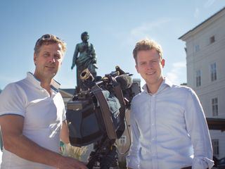 Mozart lebt! Lebt Mozart?