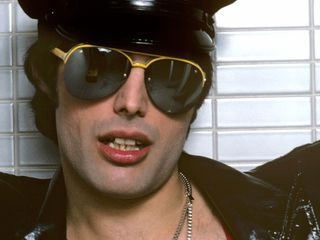 Freddie Mercury - The Great Pretender