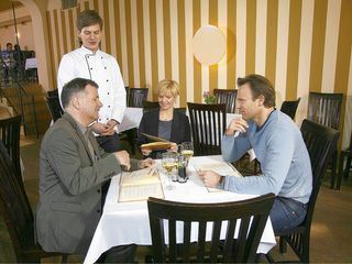 In aller Freundschaft