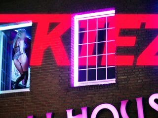 Reeperbahn Privat! Das wahre Leben auf dem Kiez Reeperbahn Privat! Das wahre Leben auf dem Kiez