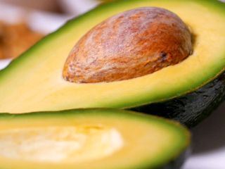 Iss besser! Mit dem Ernaehrungs-Doc